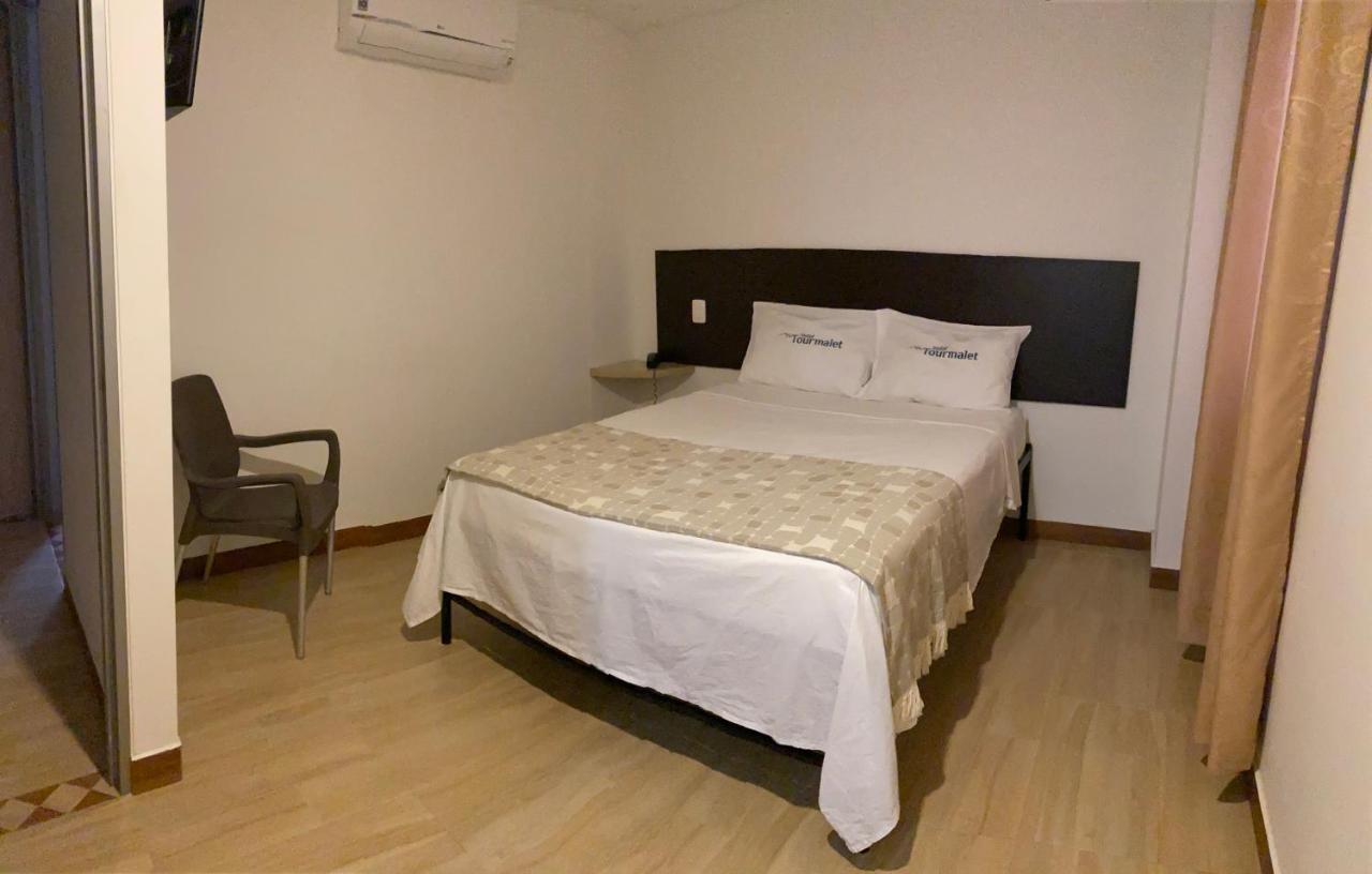 Hotel Tourmalet Калі Екстер'єр фото